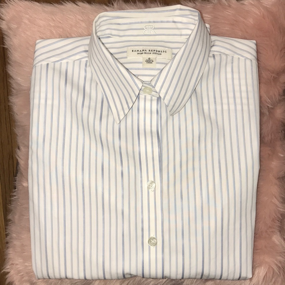 Banana Republic Non-Iron Fitted Button-Down